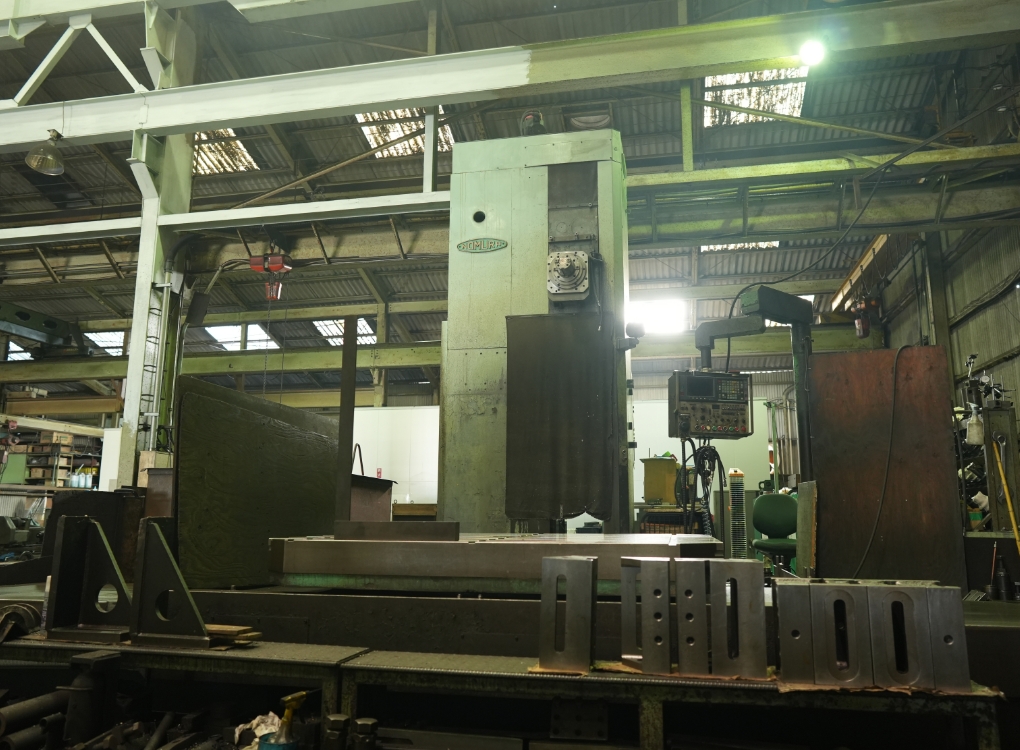 五面加工機の特徴